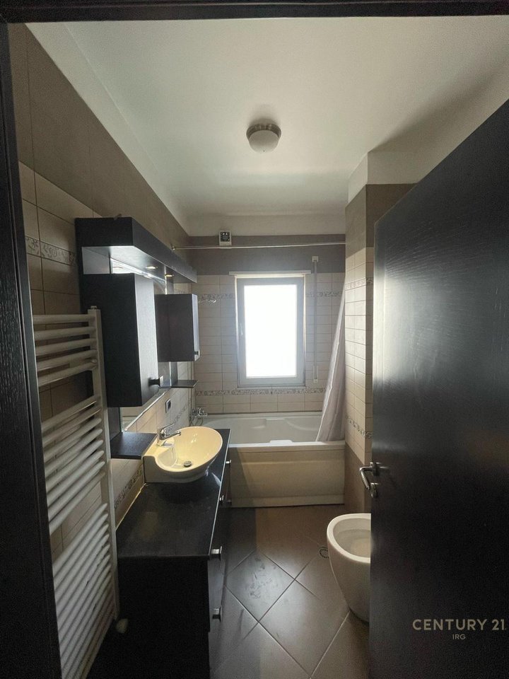 3+1 APARTMENT FOR RENT AT THE BOTANICAL GARDEN!