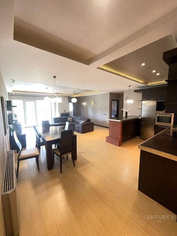 3+1 APARTMENT FOR RENT AT THE BOTANICAL GARDEN!