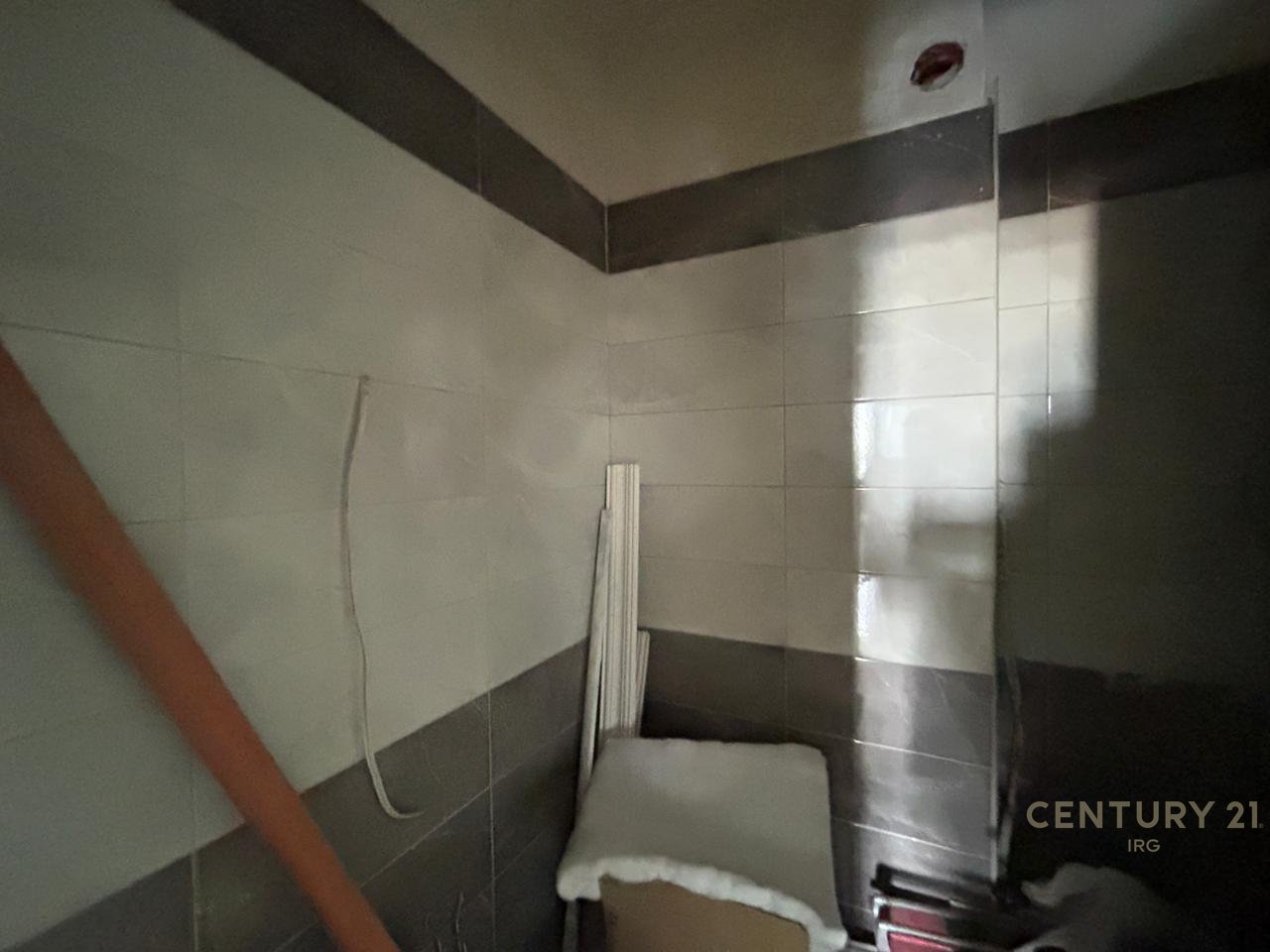 APARTMENT 2+1+2 IN VLORA.