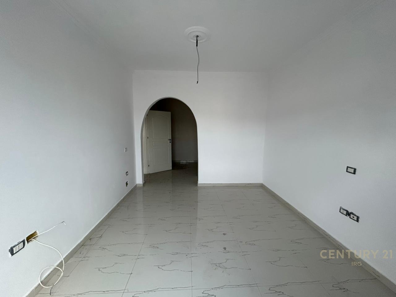 APARTMENT 2+1+2 IN VLORA.