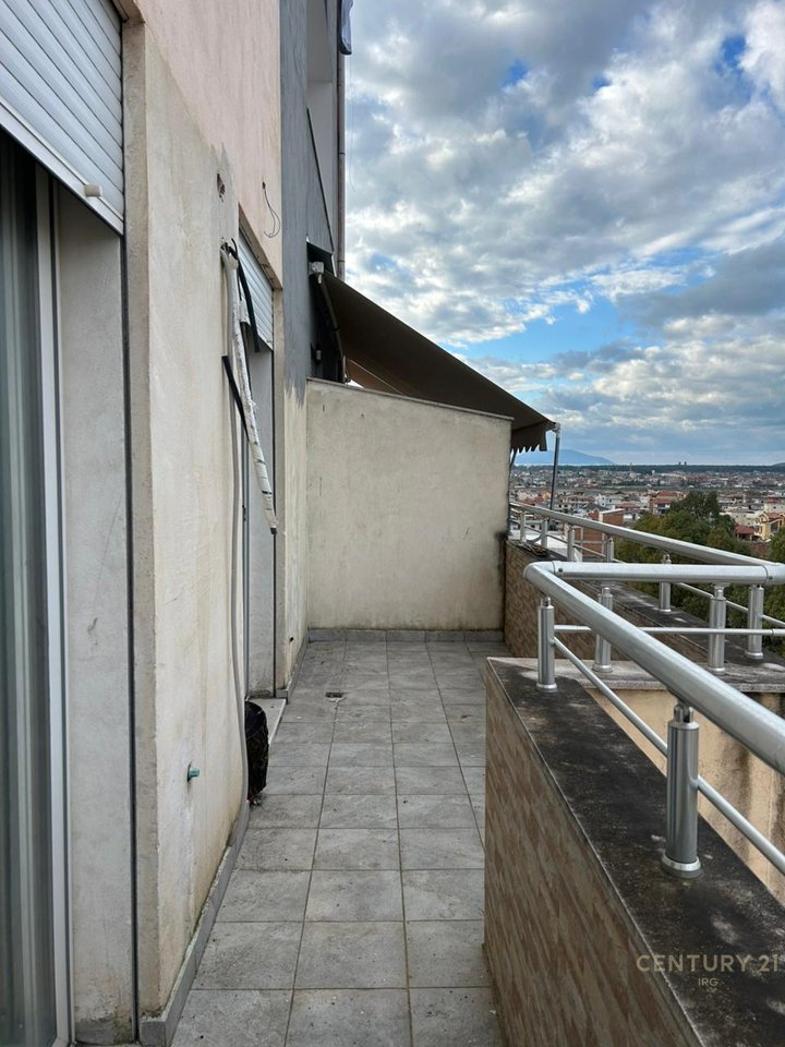 APARTMENT 2+1+2 IN VLORA.