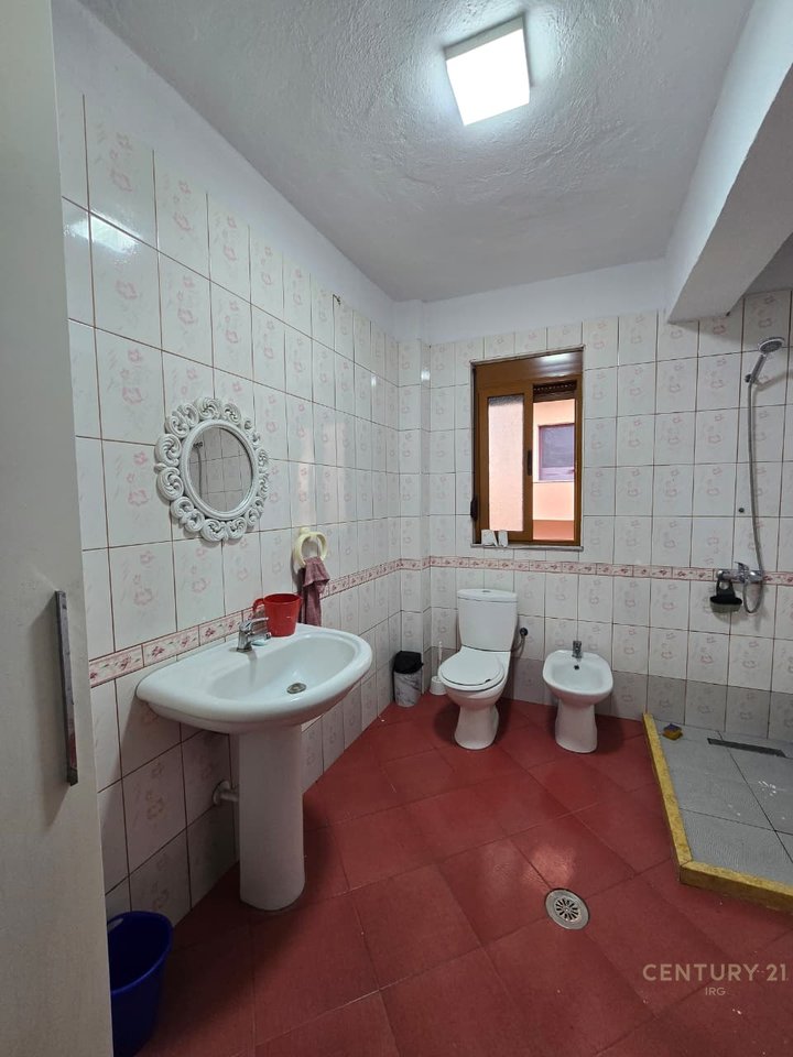APARTAMENT 2+1 ME OBORR NE ALI DEM!