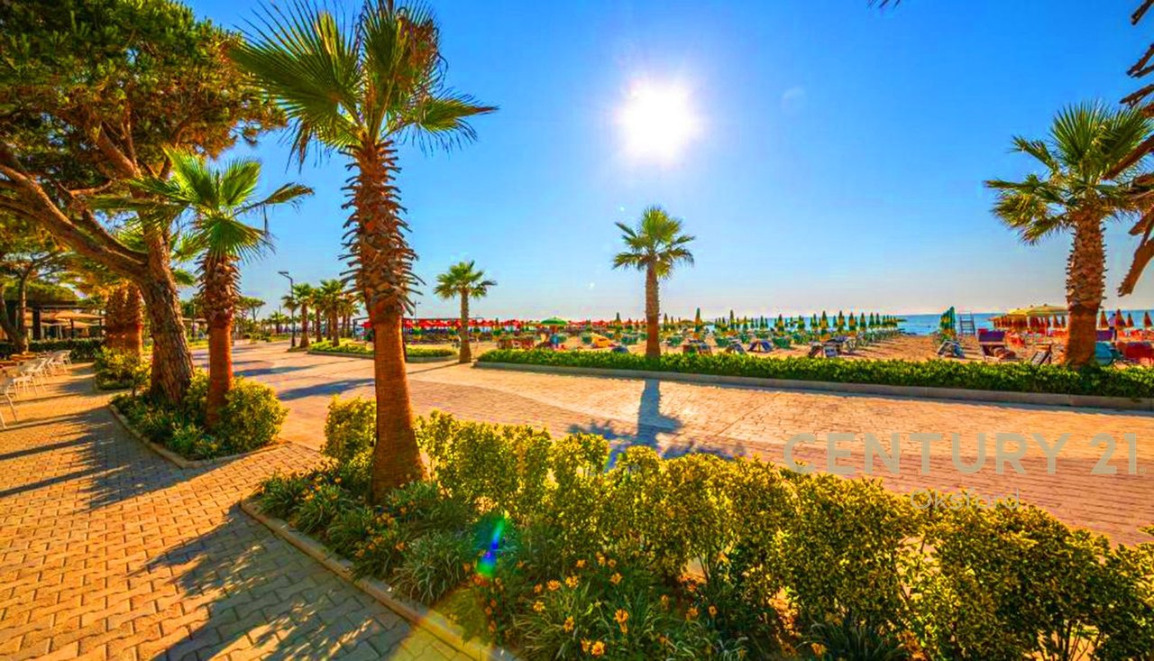 SHITET AMBIENT KOMERCIAL VIJE E PARE BUZE DETIT QERRET