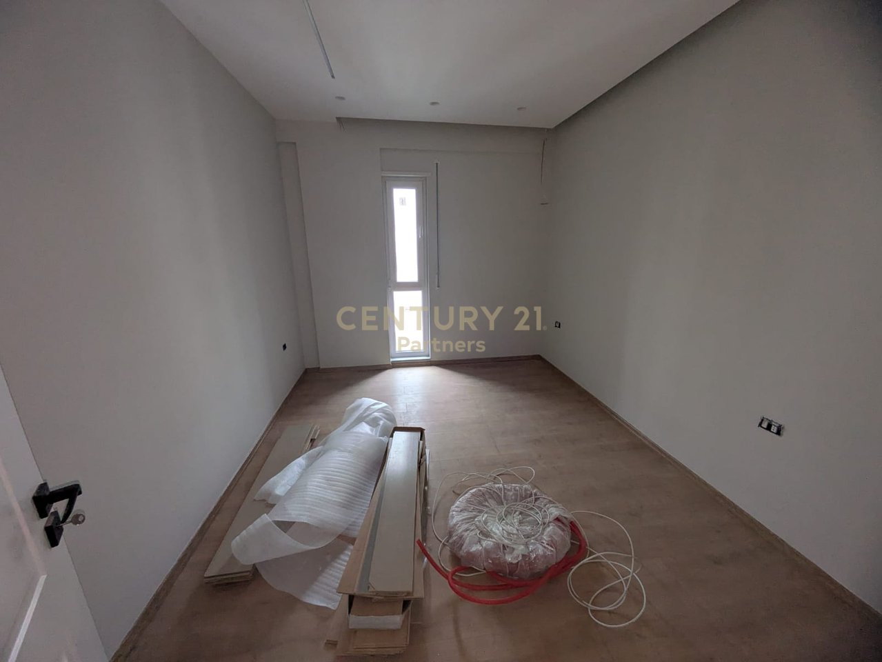 APARTMENT 2+1+2 FOR SALE ON 5 MAJI STREET NEAR CONCORD CENTER