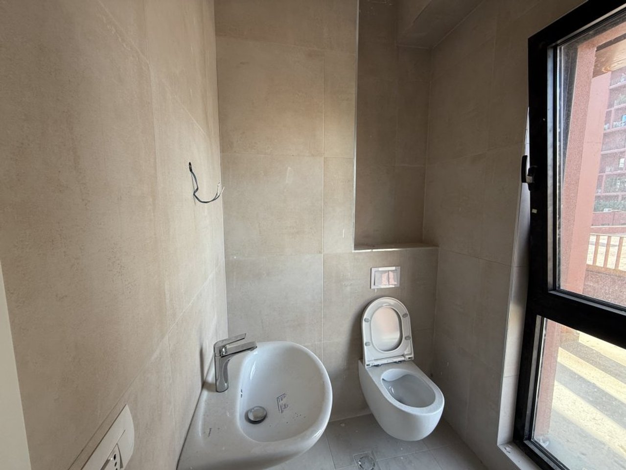 Edificio Giardino, spazio ufficio Japim in affitto!