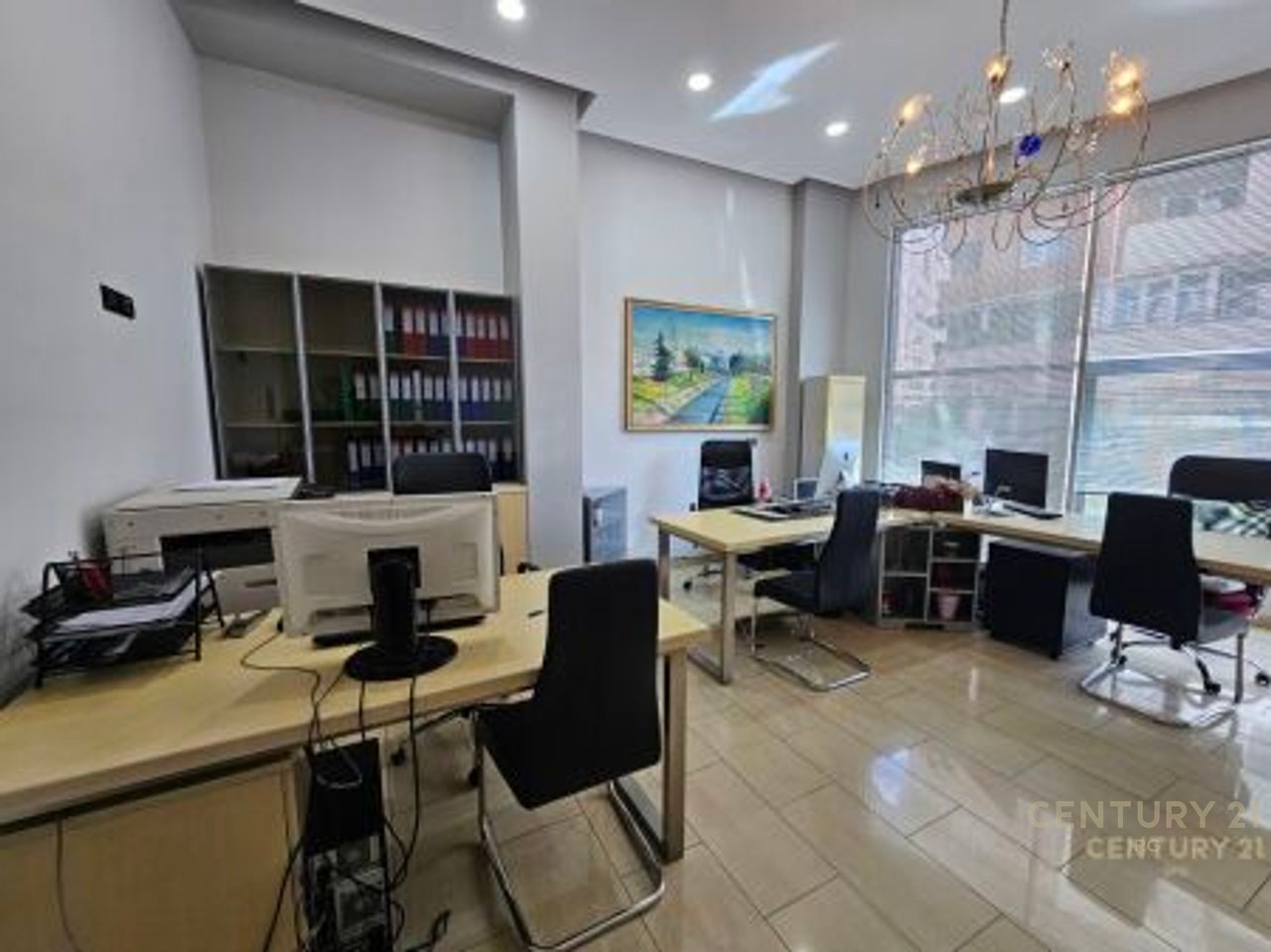 ZYRE TEK RRUGA E BOGDANEVE!