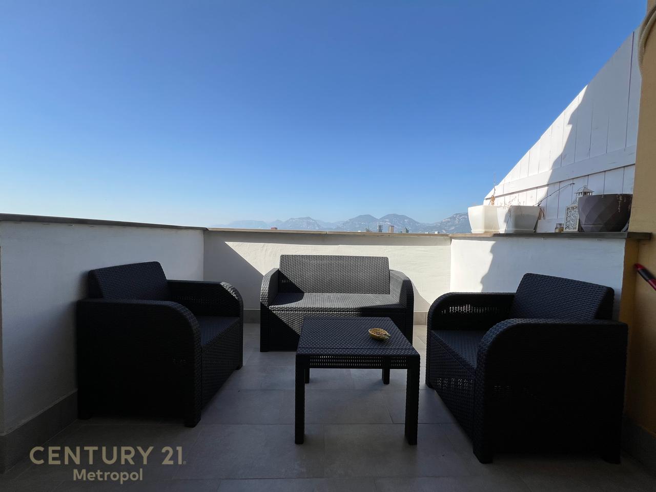 JAP PER QIRA  APARTAMENT DUBLEKS  1+1, ME VERAND  RRUGA  BILL KLINTON!