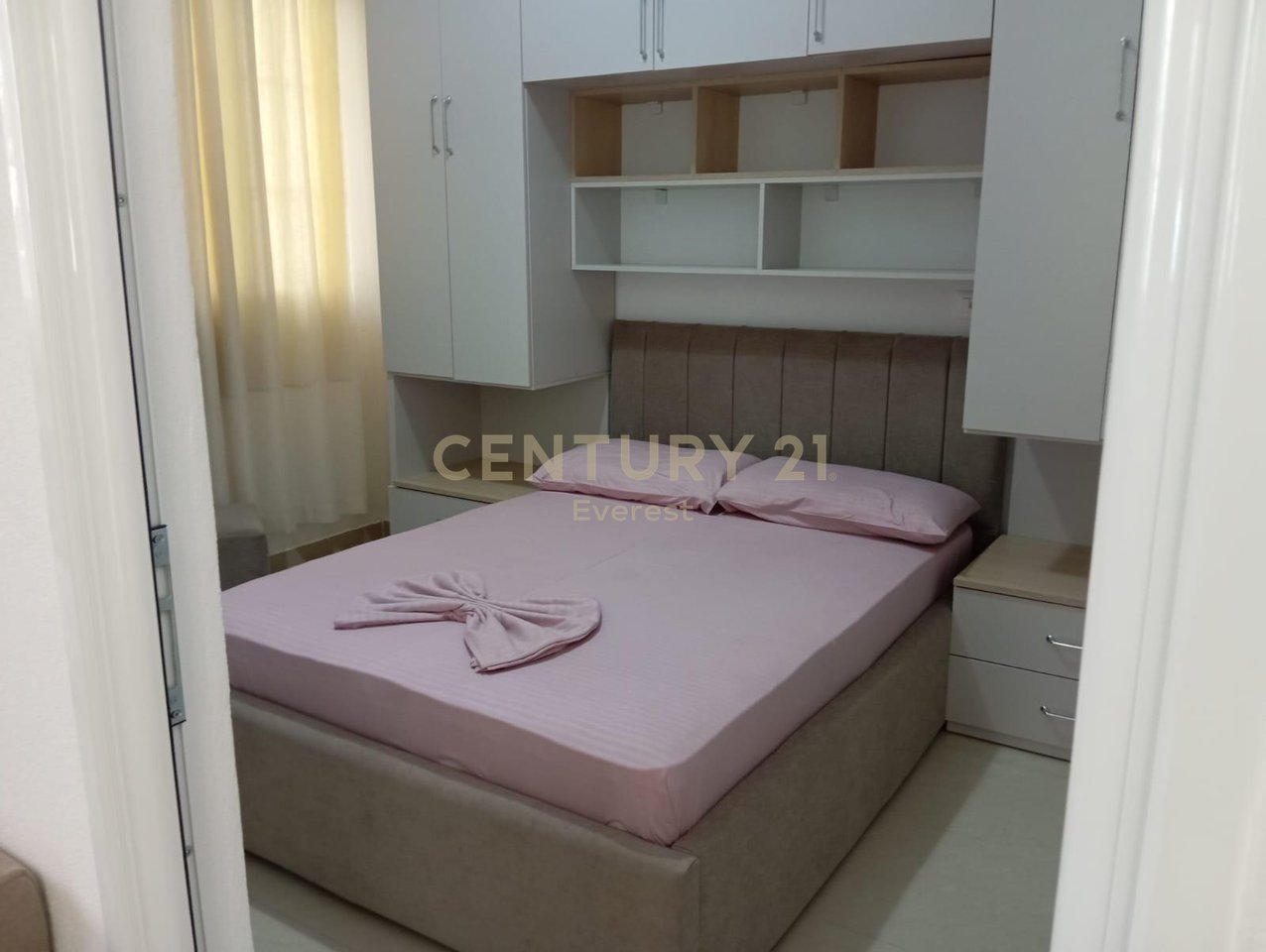 SHKEMBI I KAVAJES, APARTAMENT 1+1 PER QIRA