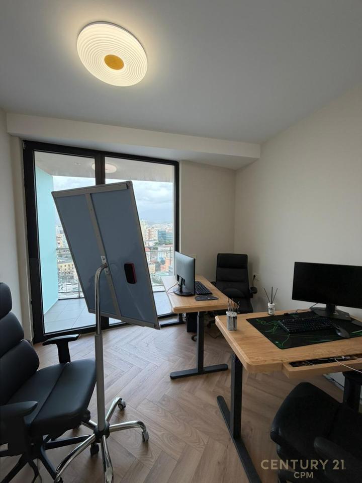 APARTAMENT 2+1+2 PER ZYRA ME QIRA TEK GOLDEN TOWER RESIDENCE !