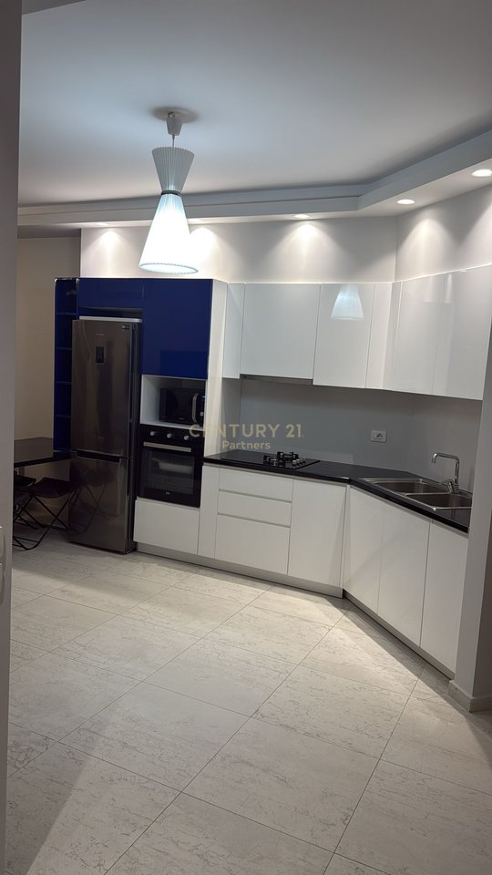 Apartment 2+1+2 For Sale in Lungomare, Vlorë - €239,000.00 | 120 m²
