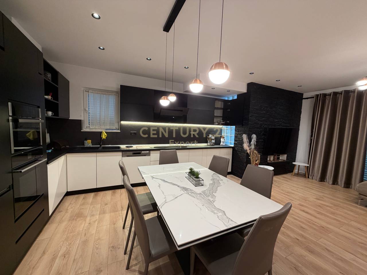 Qera, Apartament 3+1+2+2 Poste Parkimi ne Fresk!