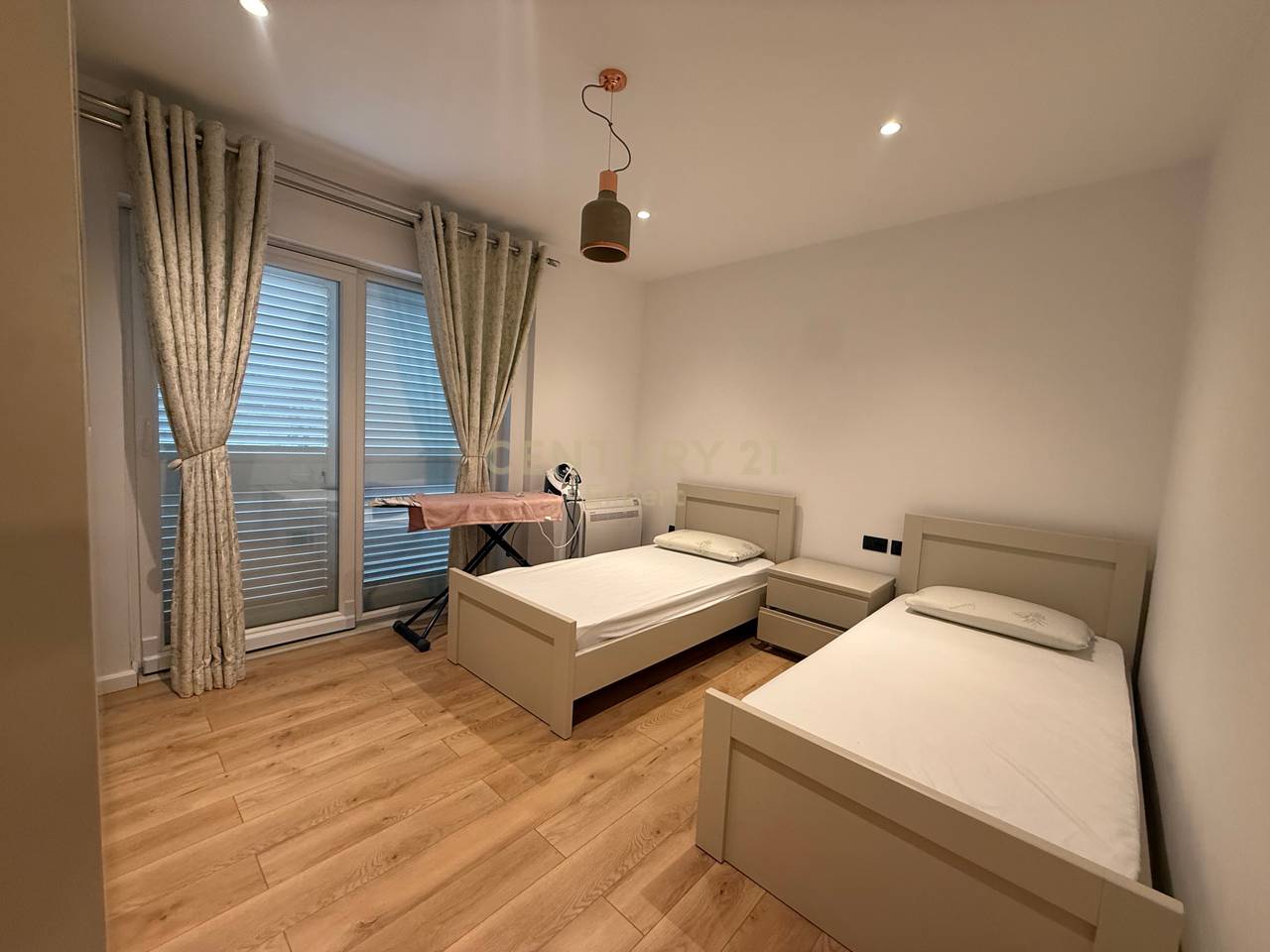 Qera, Apartament 3+1+2+2 Poste Parkimi ne Fresk!