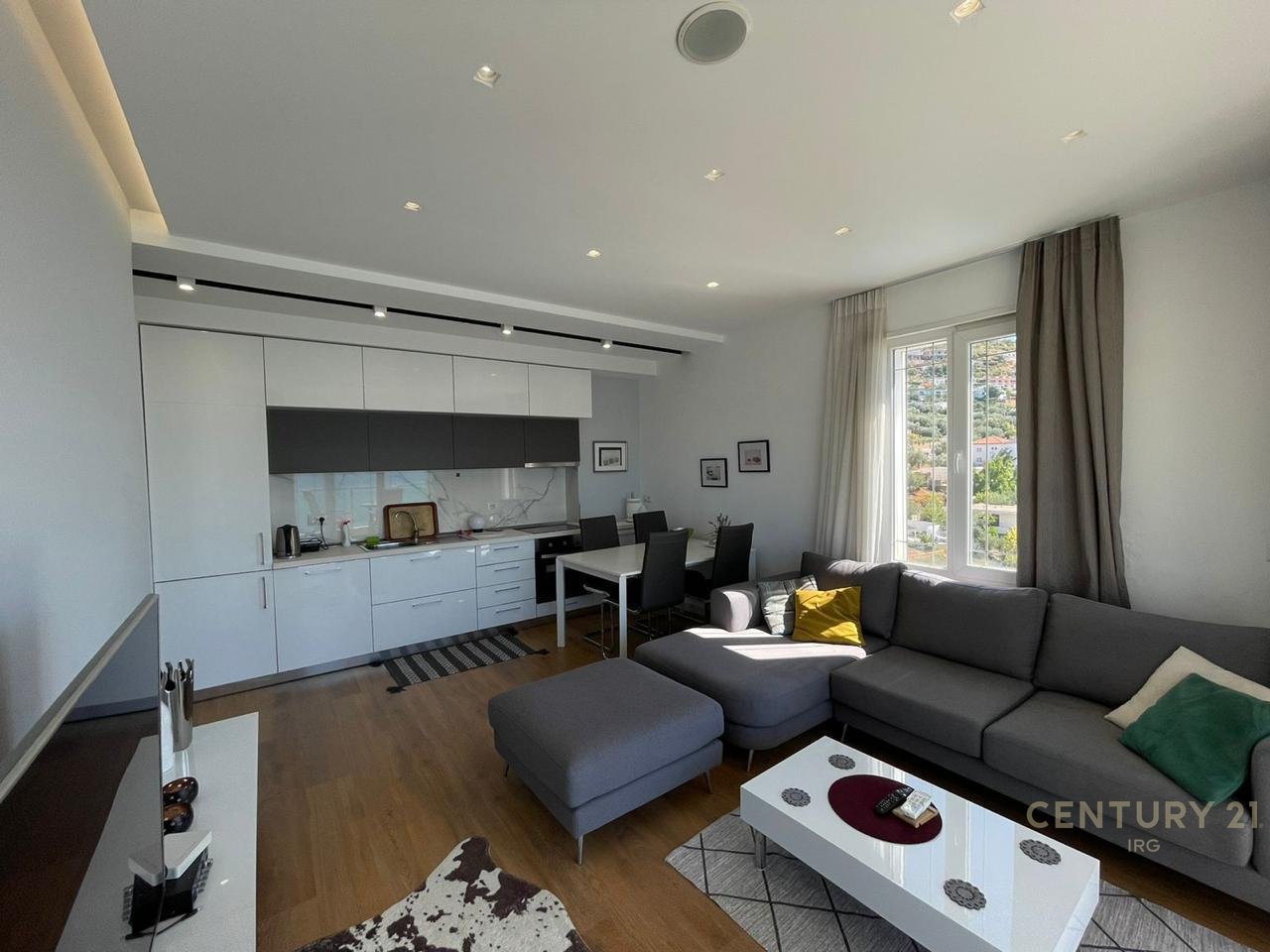 APPARTAMENTO 1+1 IN VENDITA – VLORË Vicino a Marina Bay | Acqua Fredda