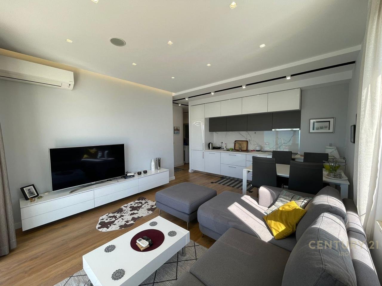 APPARTAMENTO 1+1 IN VENDITA – VLORË Vicino a Marina Bay | Acqua Fredda