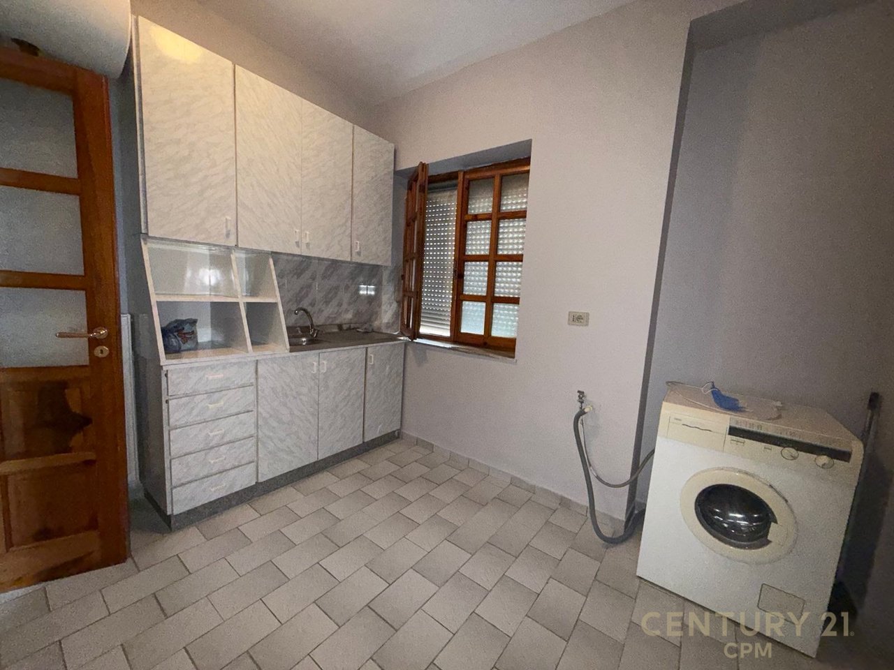 Triplex for rent for office at Mihal Grameno School!