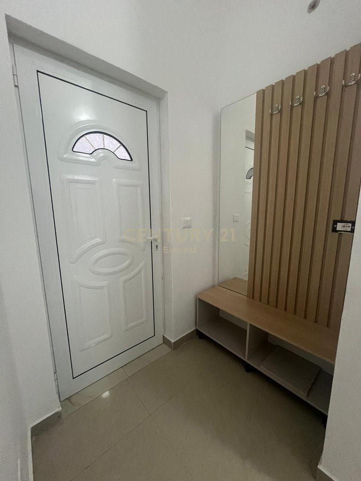 Kavaja Exchange, 1+1 Apartment for Rent