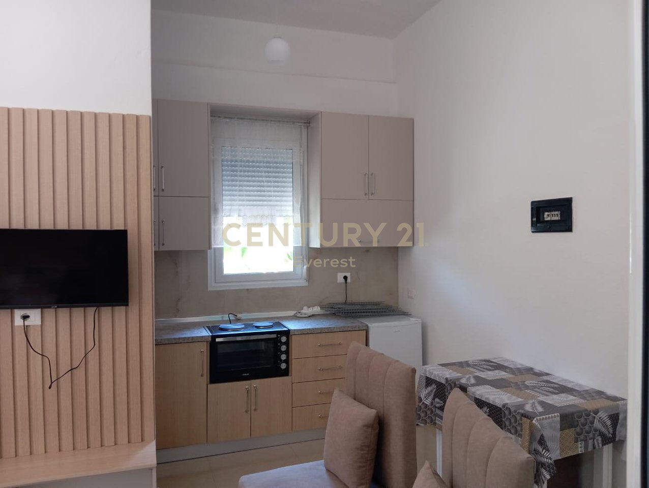 Kavaja Exchange, 1+1 Apartment for Rent