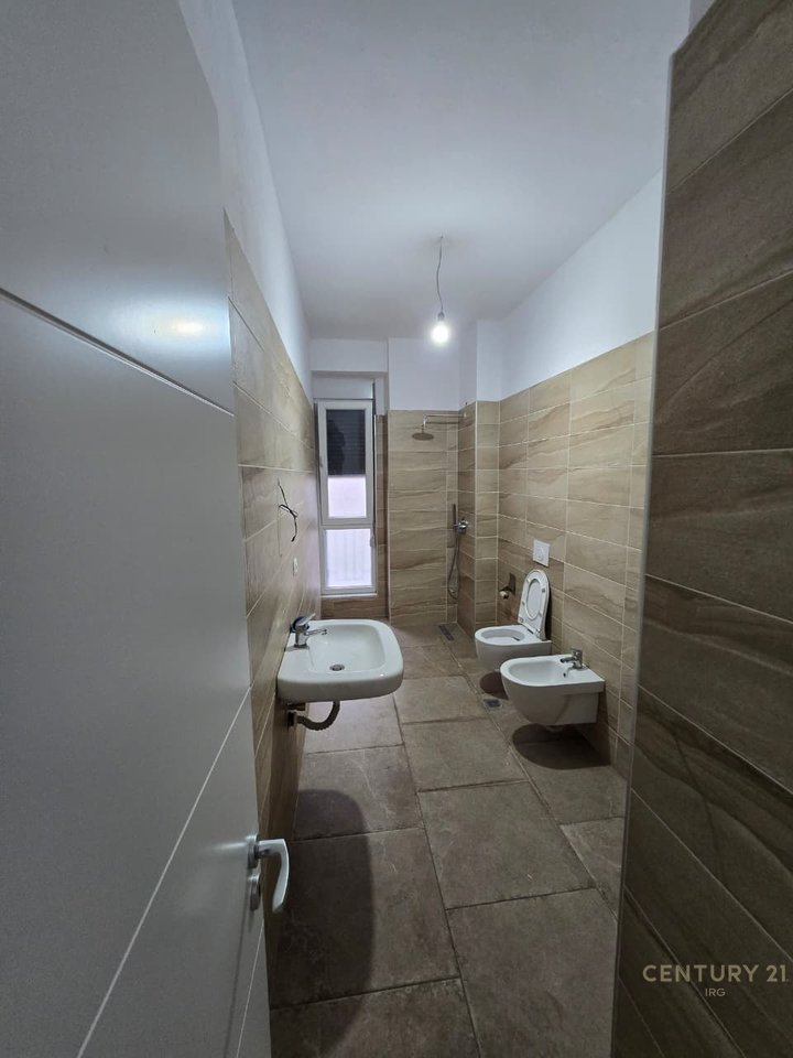 Apartment 3+1+2+two parking spaces at Aviation Field!