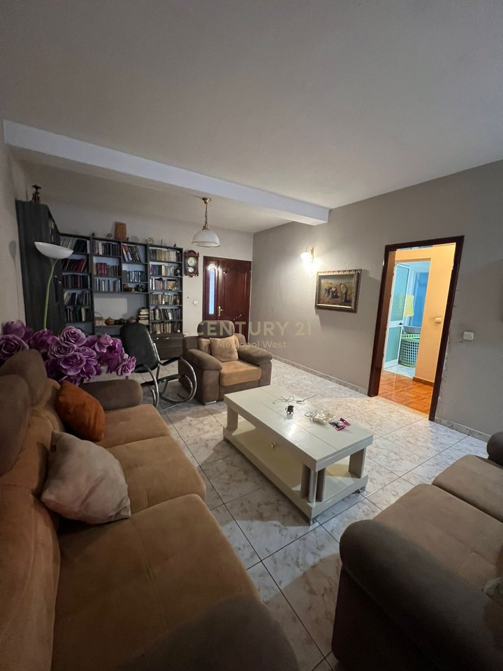 Apartment for rent on Kavaja Street, near the Garden Building!