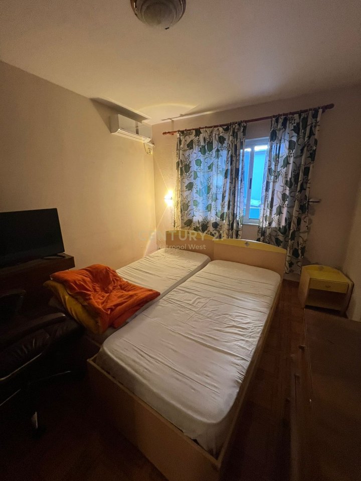 Apartment for rent on Kavaja Street, near the Garden Building!