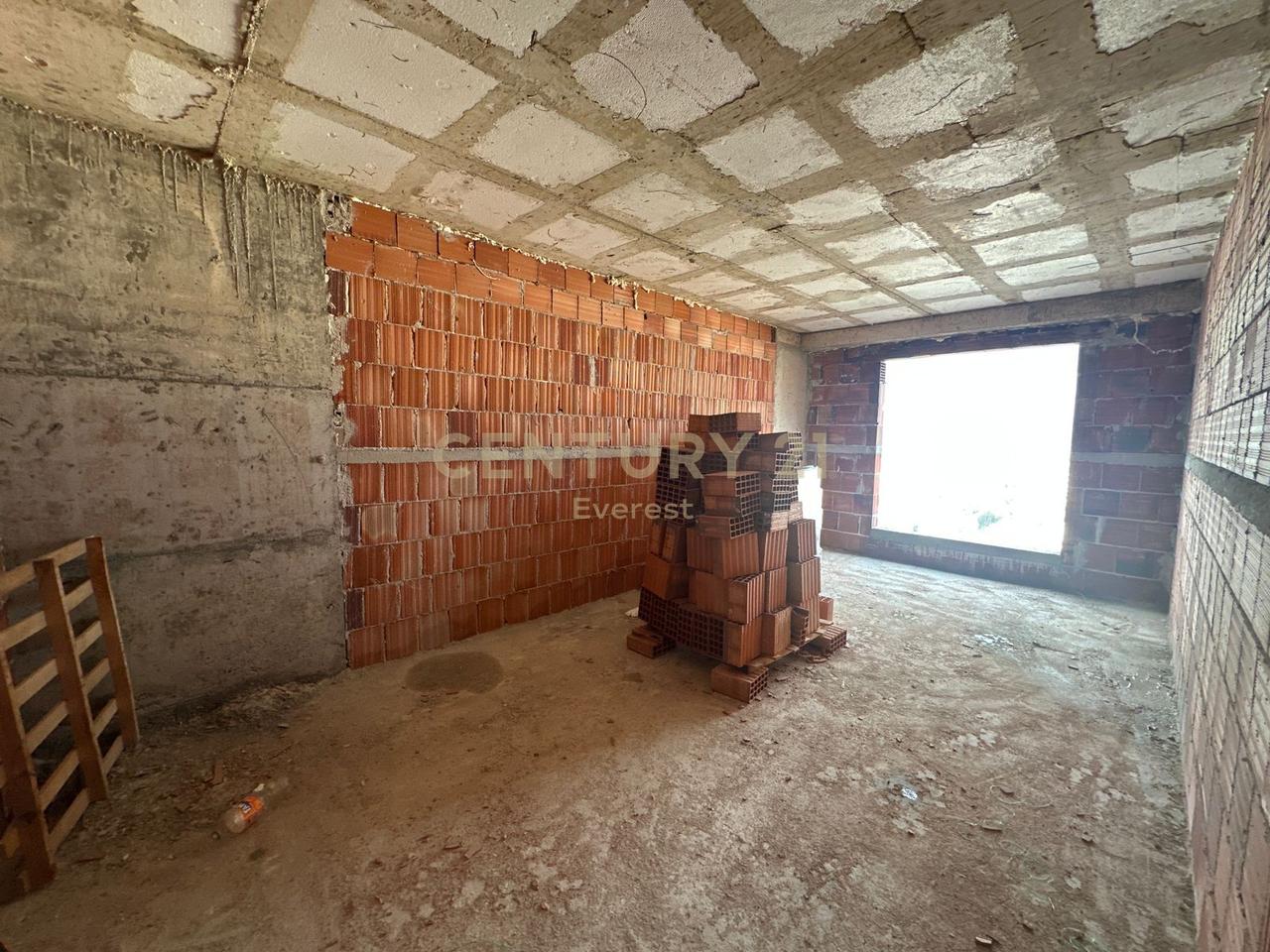 KAMEZ, SHESIM APARTAMENT 2+1!