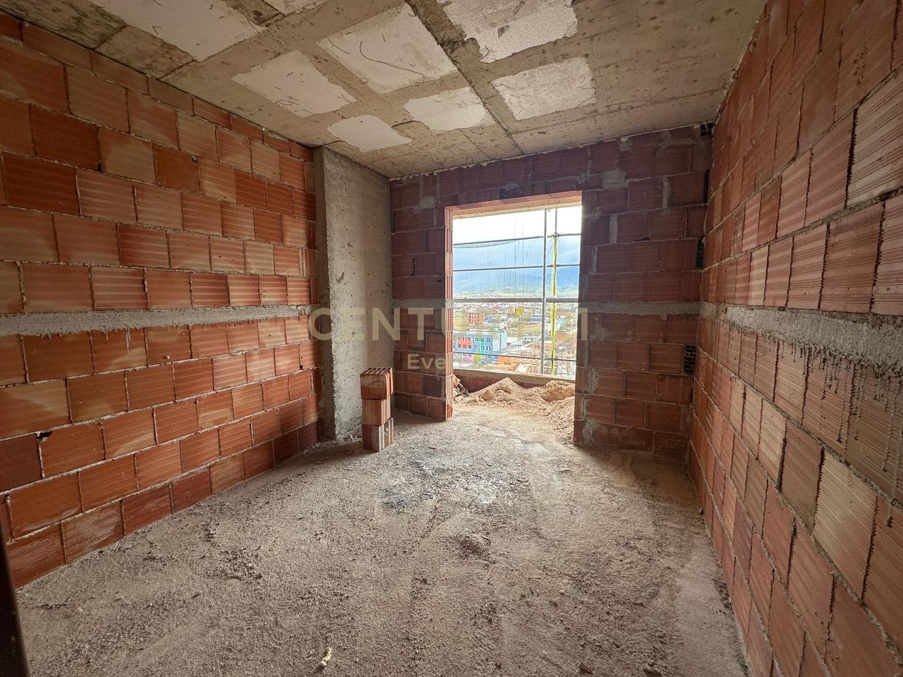 KAMEZ, SHESIM APARTAMENT 3+1!