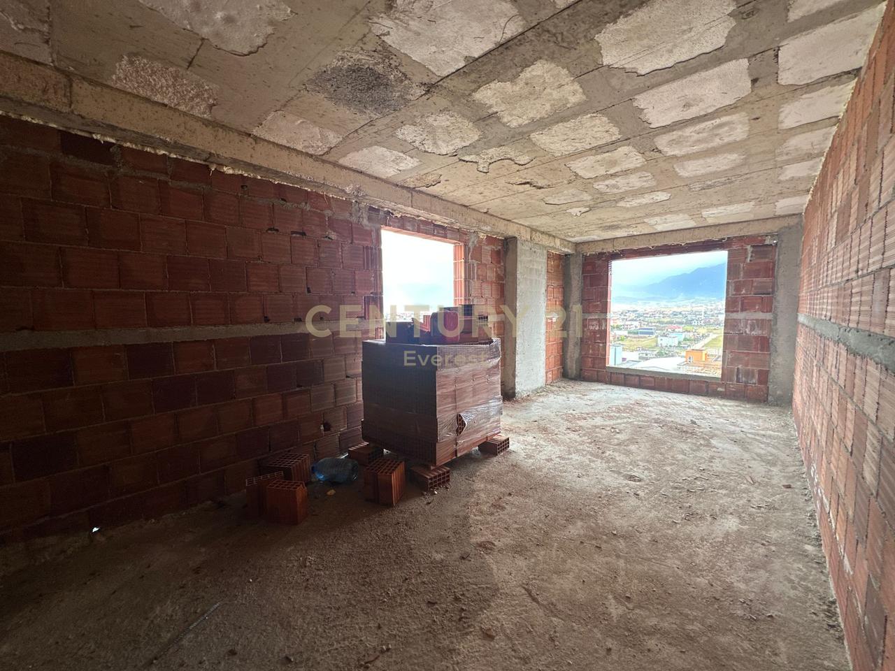 KAMEZ, SHESIM APARTAMENT 3+1!