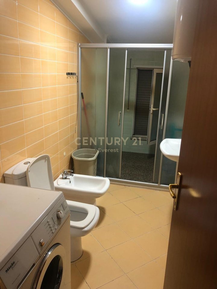 LIQENI I THATE, 1+1 APARTMENT WITH BALCONY FOR RENT