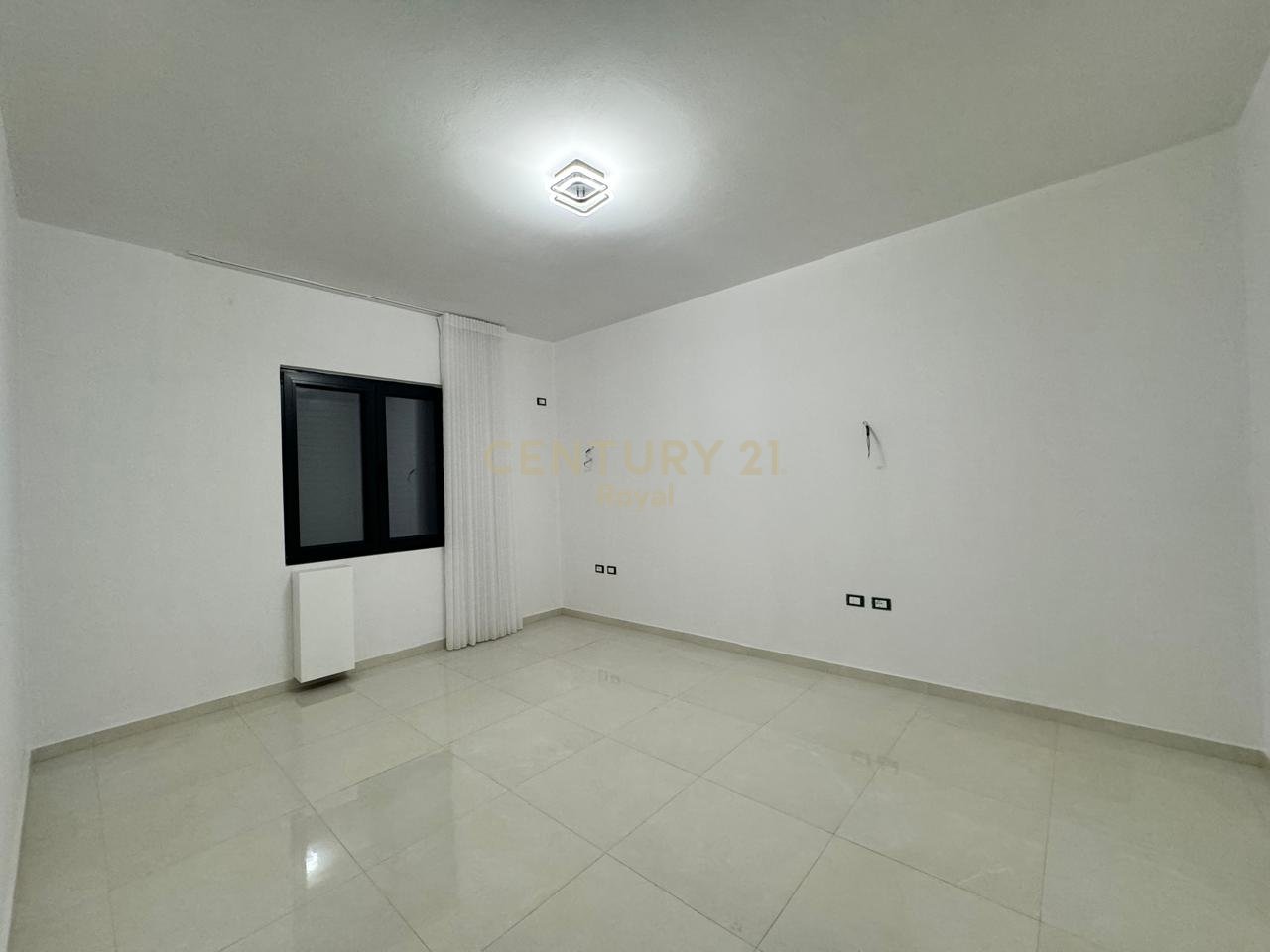 2+1 apartment for rent on the first floor of a new villa in Sauk te Ri!