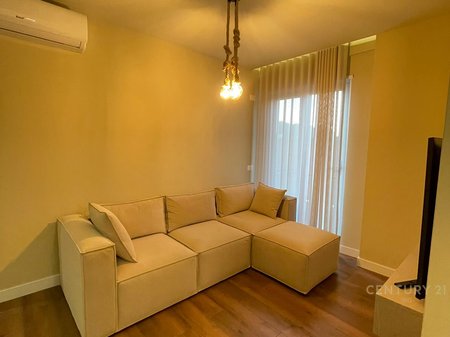 APARTAMENT PËR QIRA 2+1 NE SELITE !