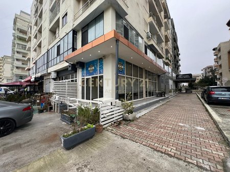 Business premises for rent on the beach, Durrës
