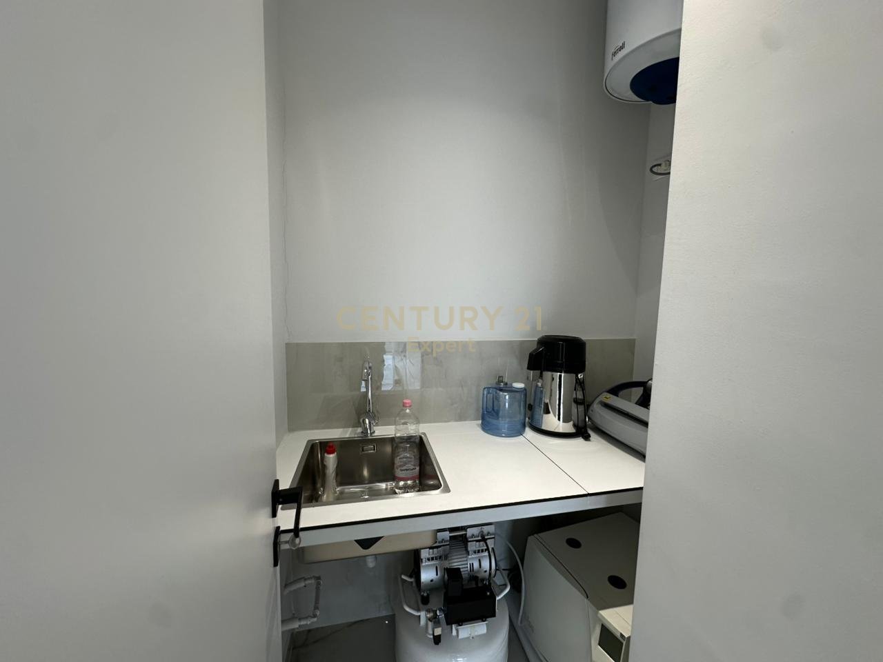 CLINICHE DENTALI IN AFFITTO, NUOVO RING