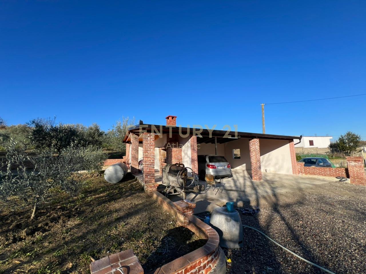 SHITET VILE 2 KATESHE NE PJEZE DURRES !