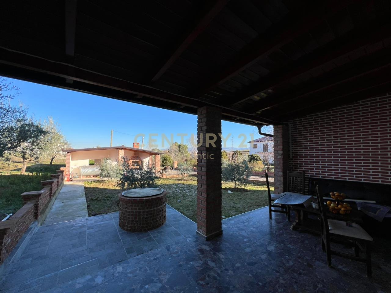 SHITET VILE 2 KATESHE NE PJEZE DURRES !