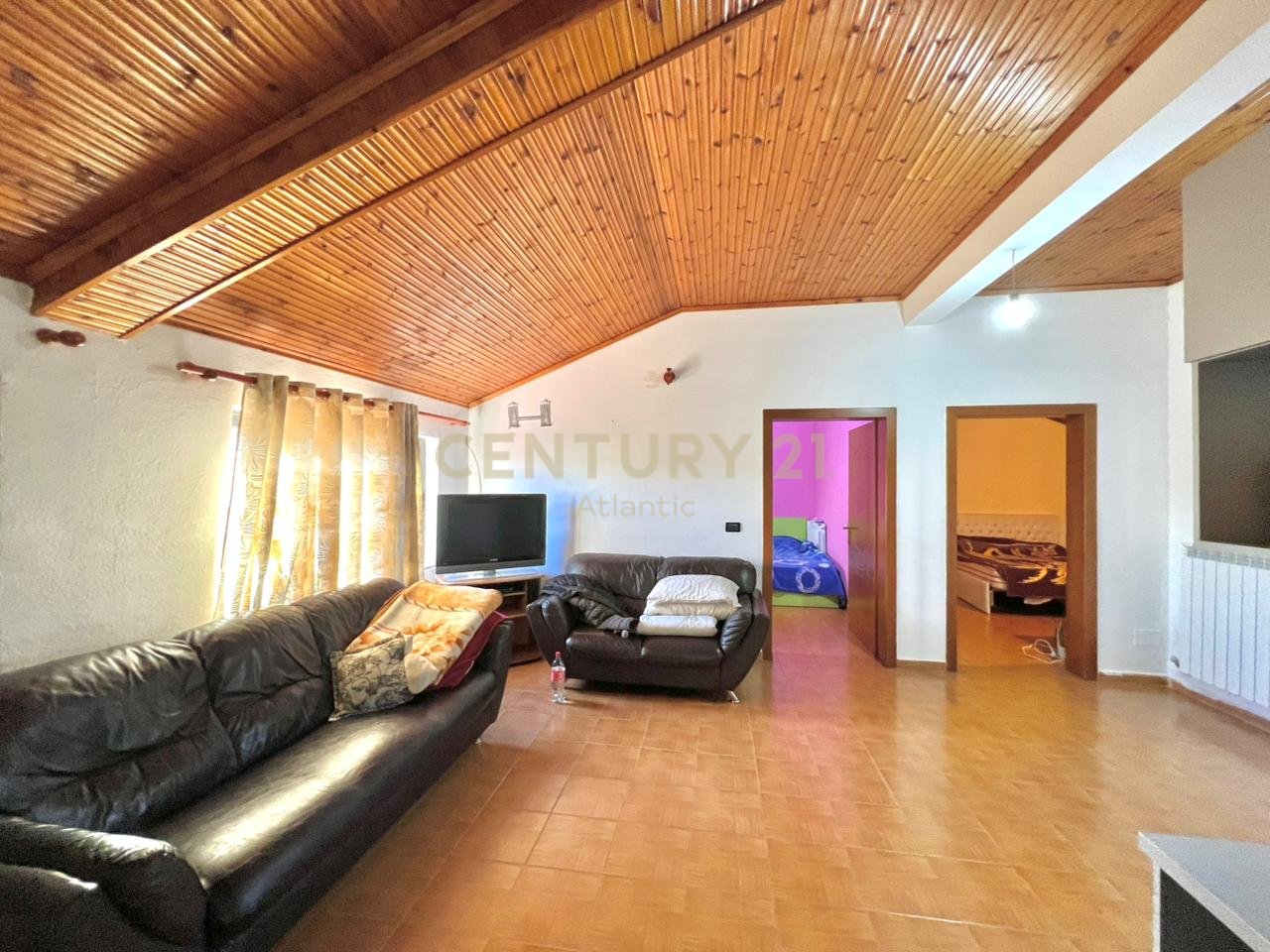 SHITET VILE 2 KATESHE NE PJEZE DURRES !