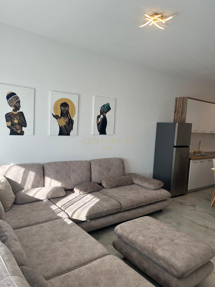 Shitet apartament 2+1+2 tek OASIS REZIDENCE.