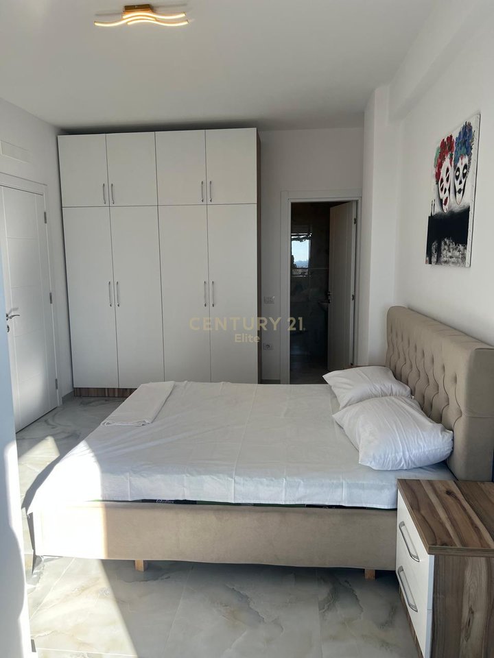 Shitet apartament 2+1+2 tek OASIS REZIDENCE.