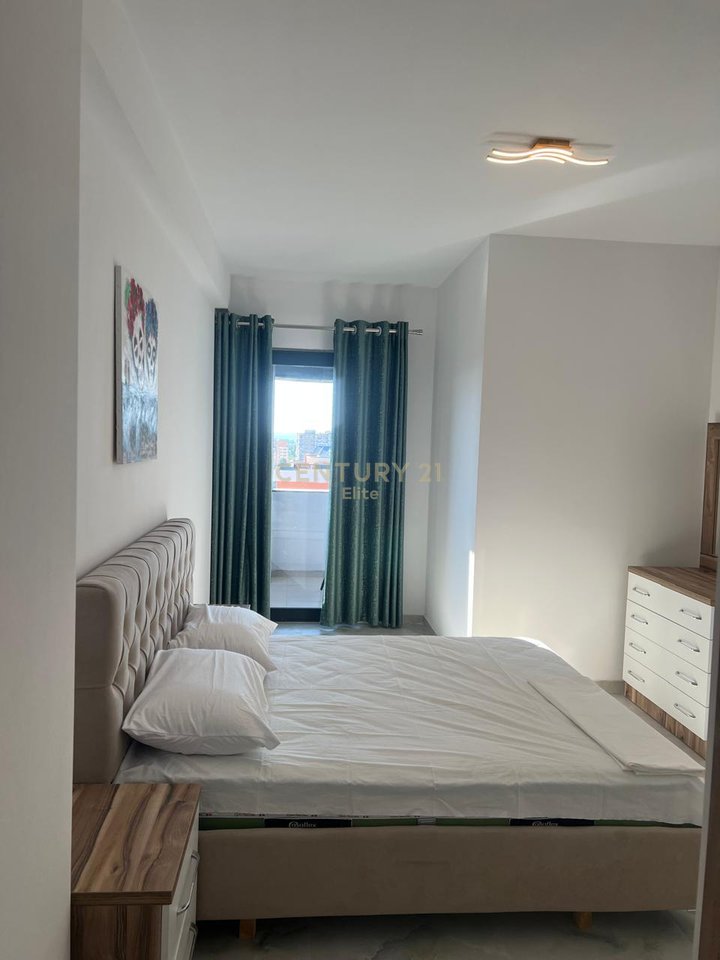 Shitet apartament 2+1+2 tek OASIS REZIDENCE.