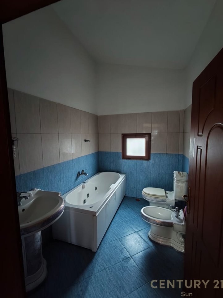 Villa For Sale in Hamallaj Durrës