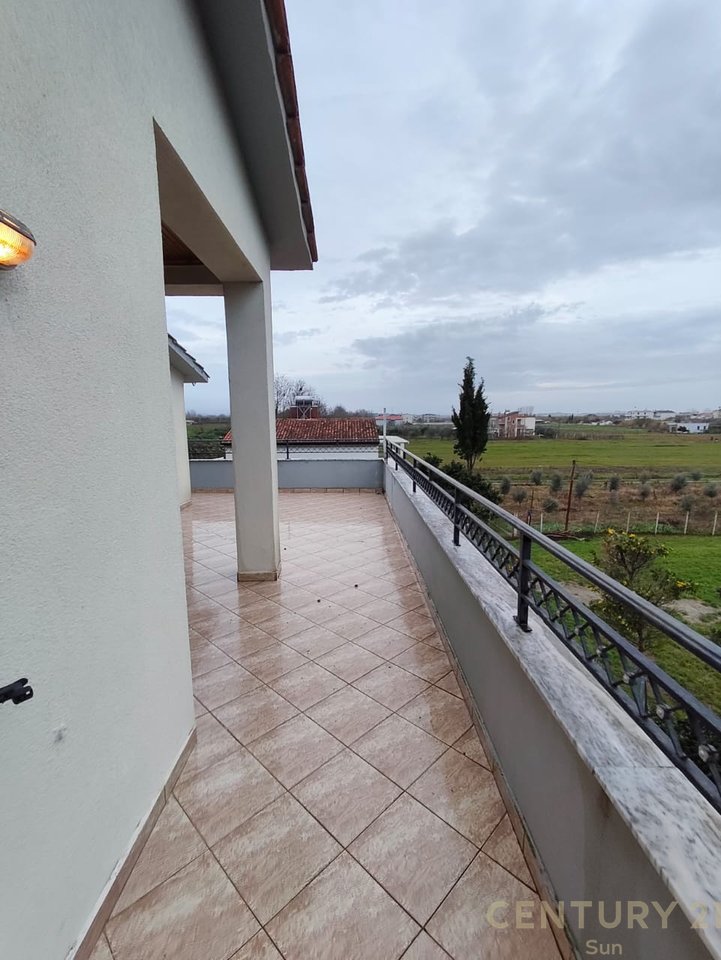 Villa For Sale in Hamallaj Durrës