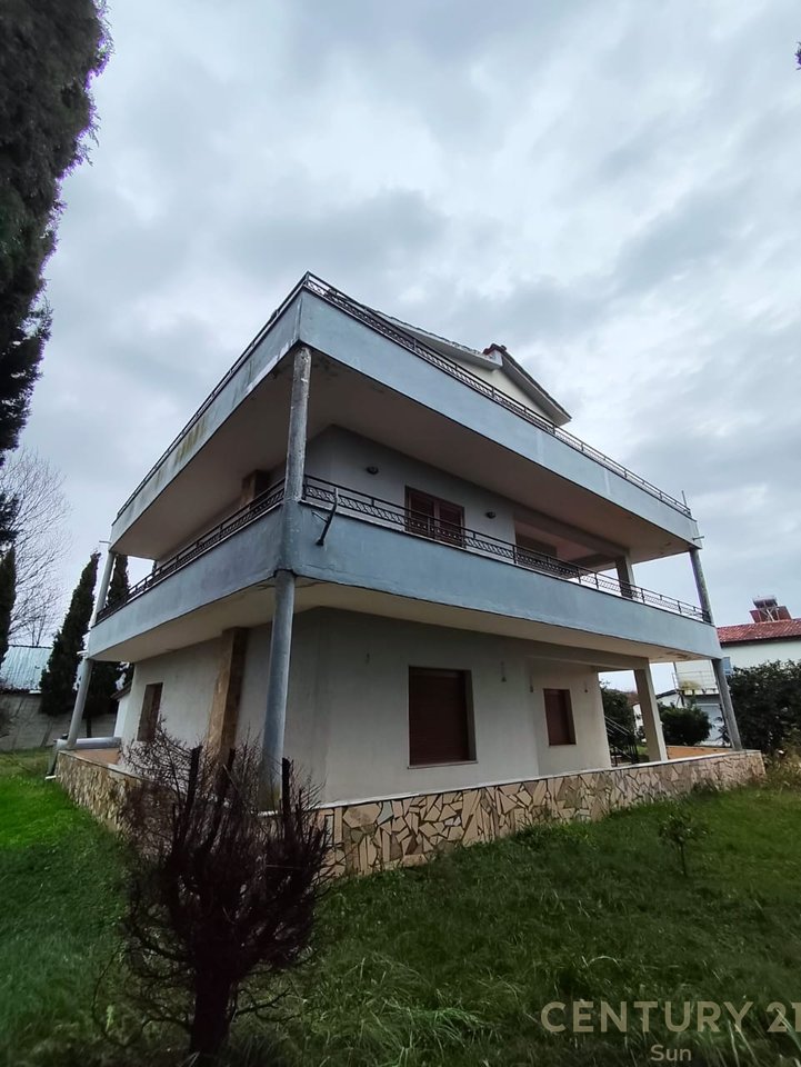 Villa For Sale in Hamallaj Durrës