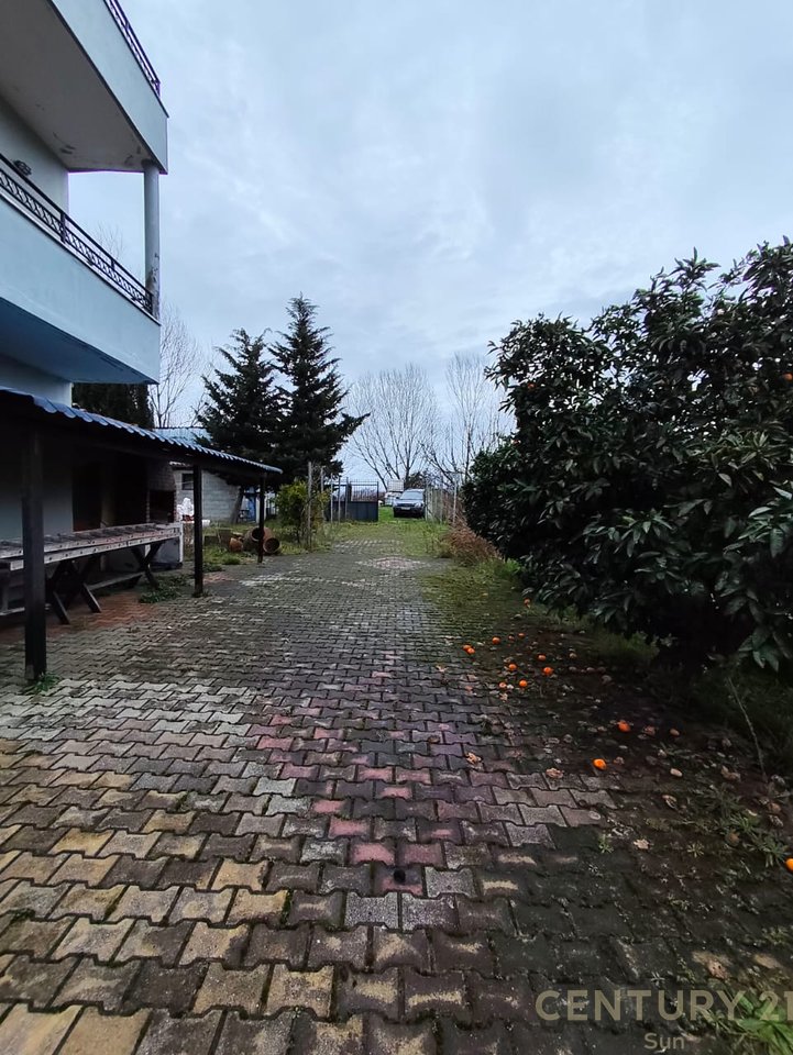 Villa For Sale in Hamallaj Durrës