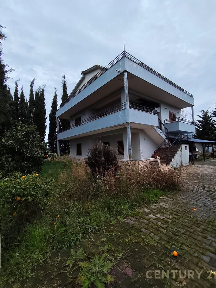 Villa For Sale in Hamallaj Durrës