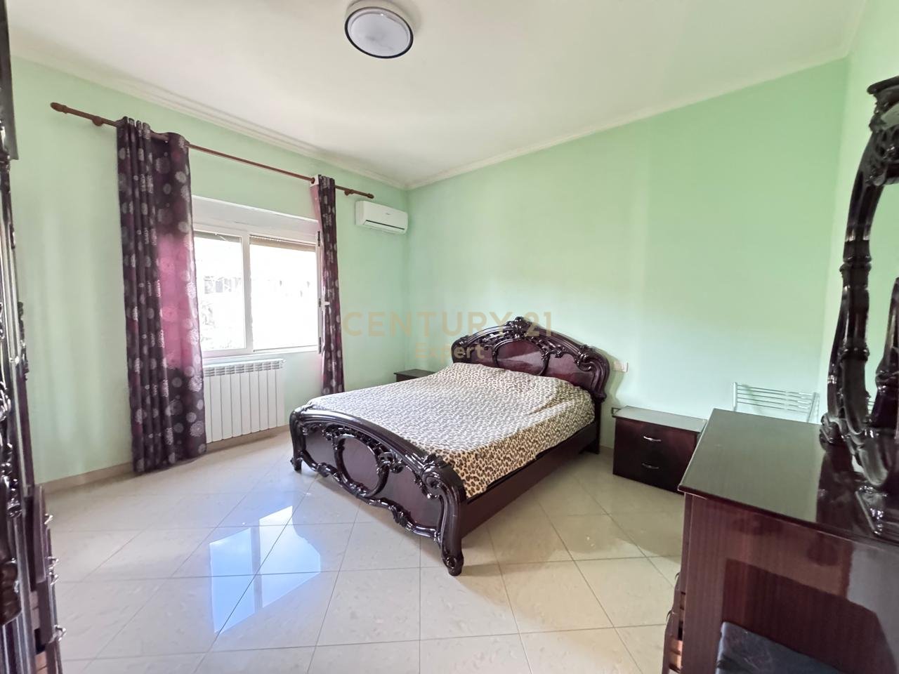 JAPIM ME QIRA DUPLEX NE SPITALLE!