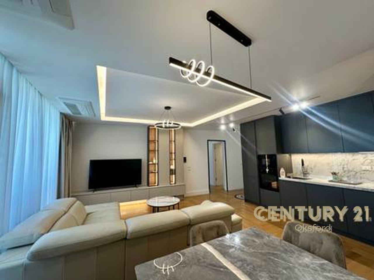 Modern apartment with parking space at Rezidenca Lake View!