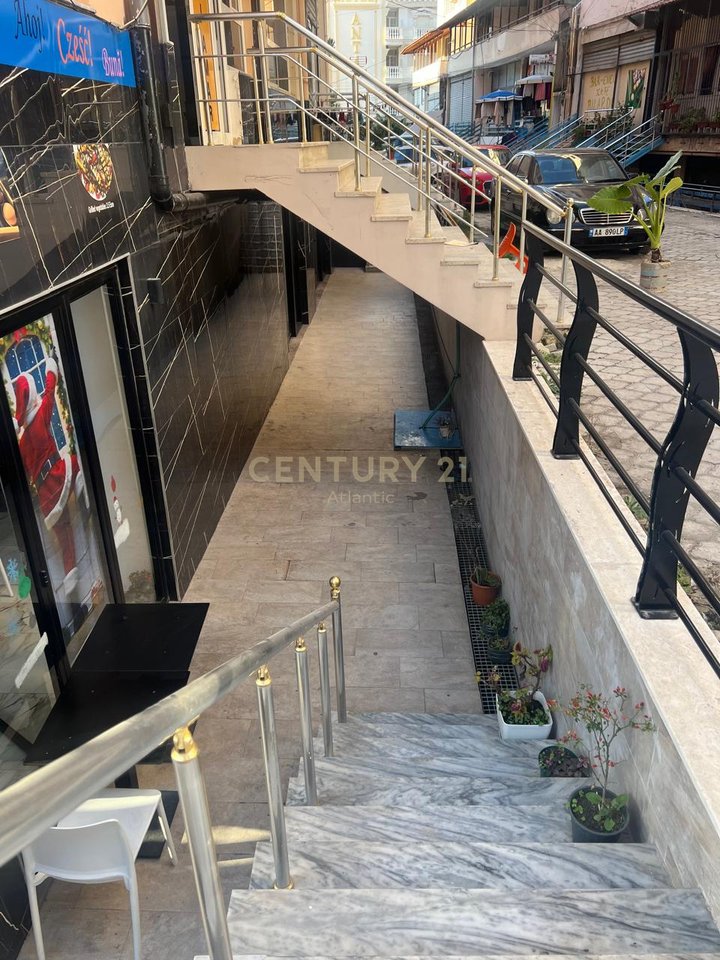 IN VENDITA AMBIENTE MOLTO VICINO AL MARE A HEKURUDA BEACH!!