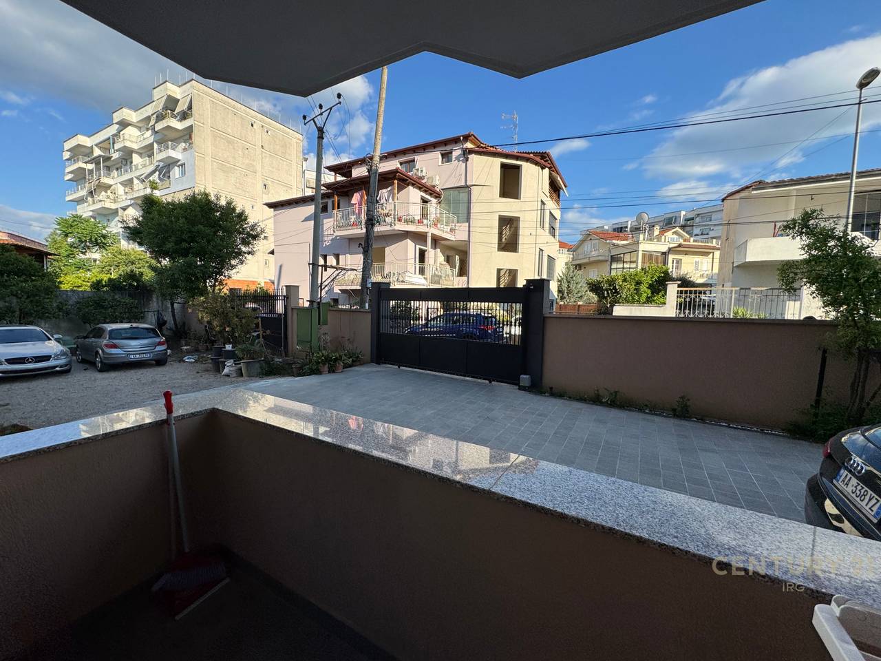 JEPET ME QIRA APARTAMENT 2+1 TEK VILAT NE SELITE !