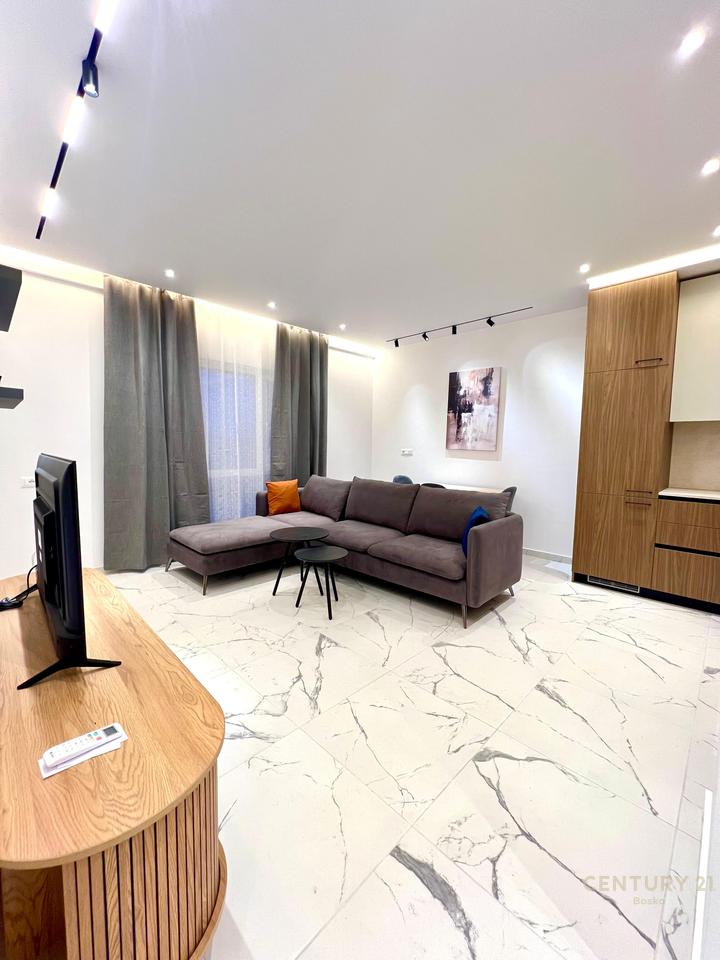 Zogu i Zi, apartament 1+1 per qira