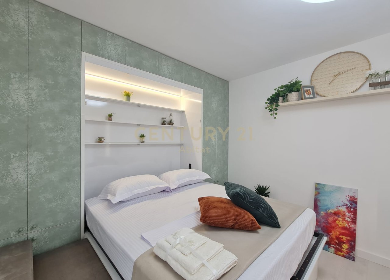 MONOLOCALE INVESTITO IN VENDITA VICINO A WILLSON SQUARE - OPPORTUNITÀ DI INVESTIMENTO IDEALE