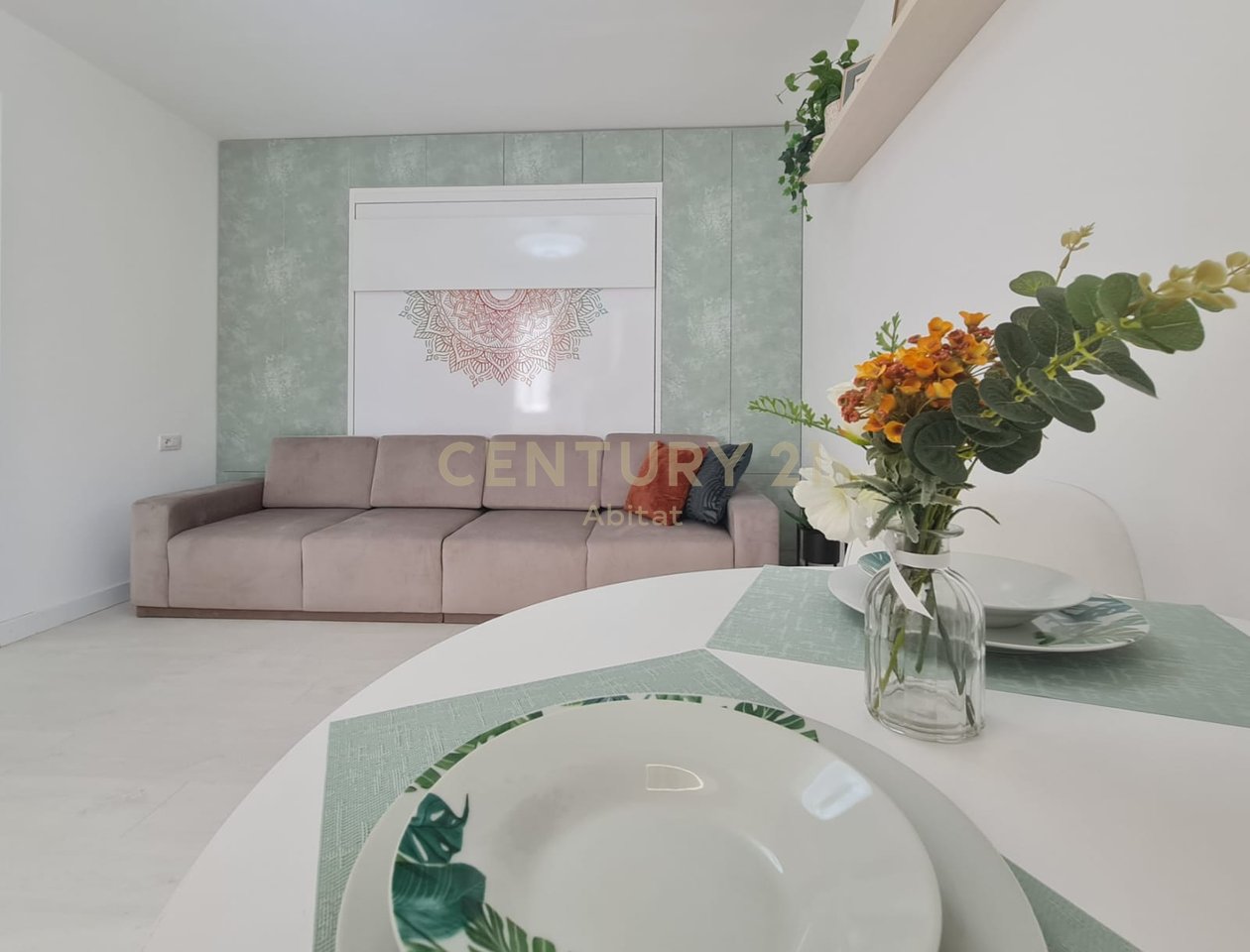 MONOLOCALE INVESTITO IN VENDITA VICINO A WILLSON SQUARE - OPPORTUNITÀ DI INVESTIMENTO IDEALE